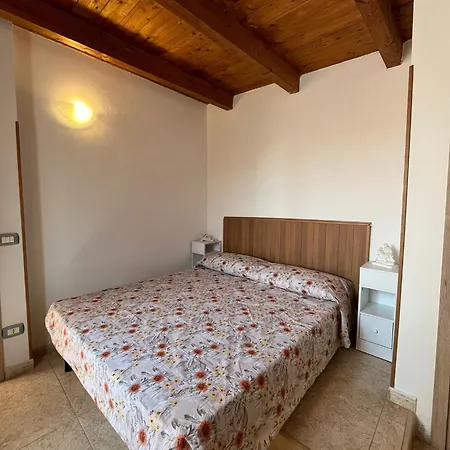 Bed & Breakfast Mef *