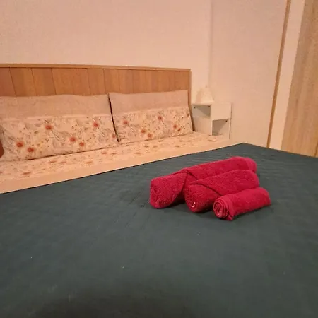 Bed & Breakfast Mef *